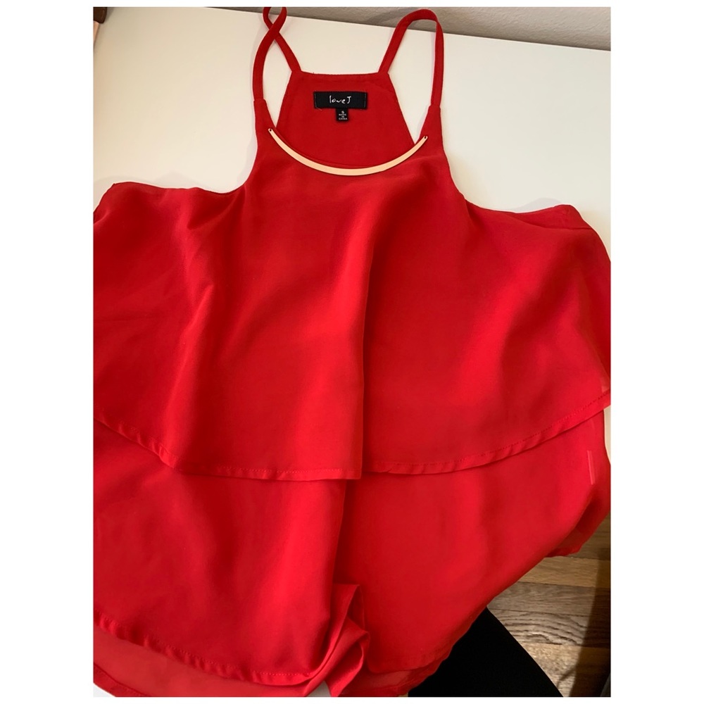 Casual Flowy Sleeveless Shirt